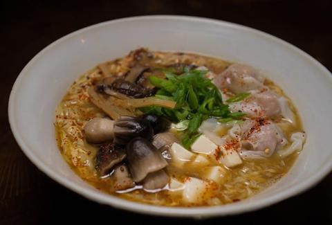 The 10 Absolute Best Ramen Spots In NYC - Thrillist
