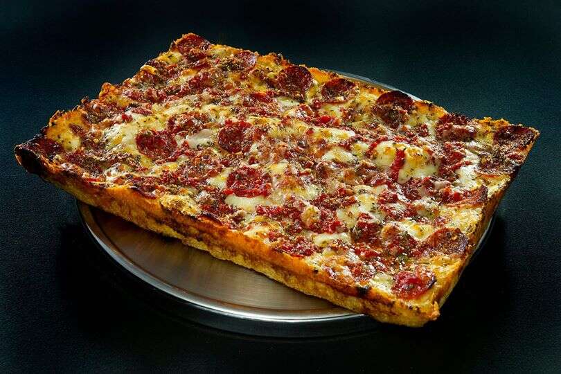 Jet's Detroit-Style Pizza 