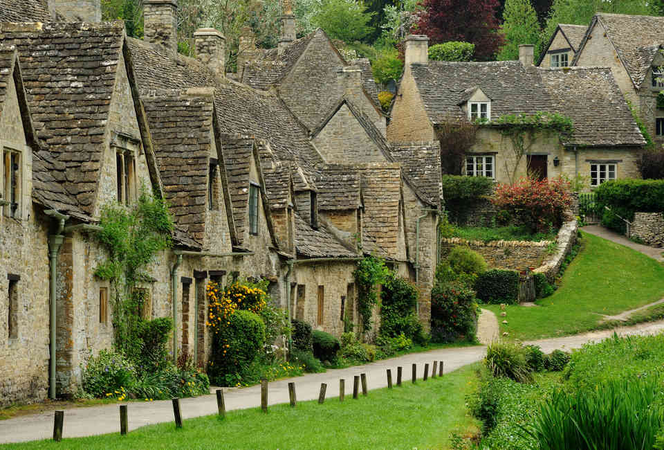 Uk Towns Worth Visiting Outside London Thrillist