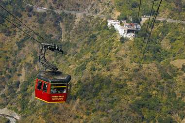 10 spectacular cable car rides from around the world - Thrillist