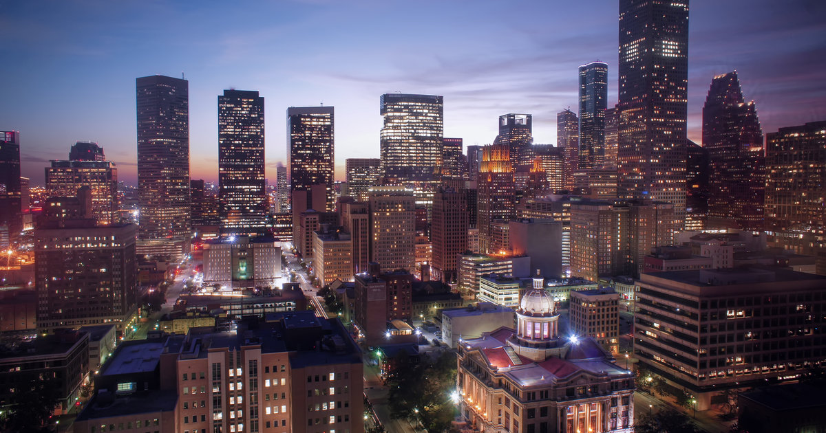 houston-is-a-large-city-bustling-with-activity-and-things-to-do-here