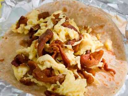 villa arcos breakfast taco
