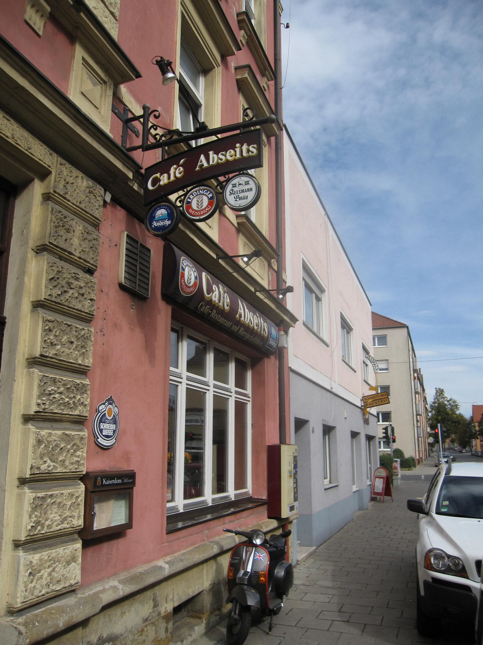 The 21 Best Beer Bars in the World Thrillist