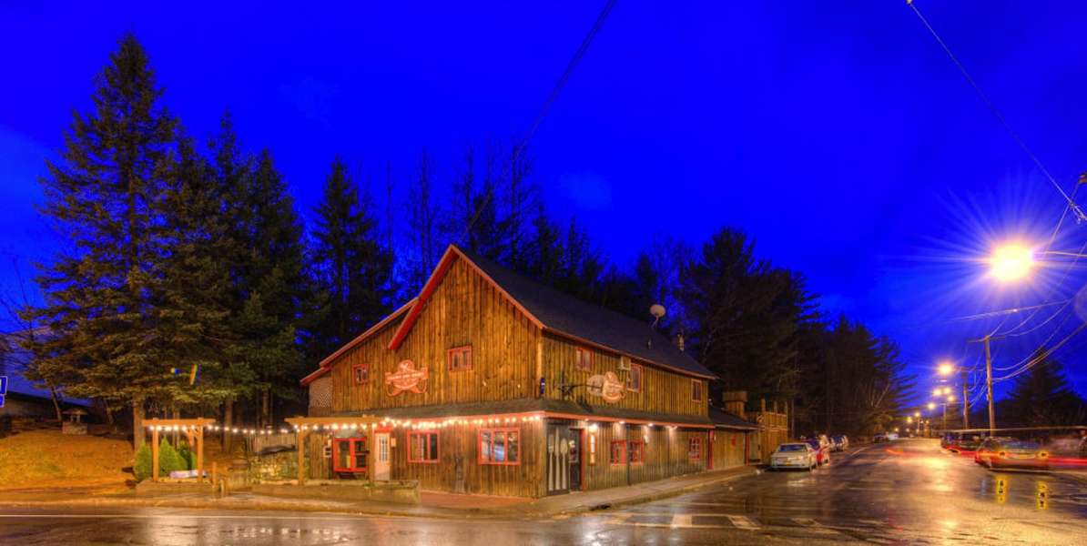 Best Bars New York State Where To Drink In Ithaca Lake Placid Albany And More Thrillist