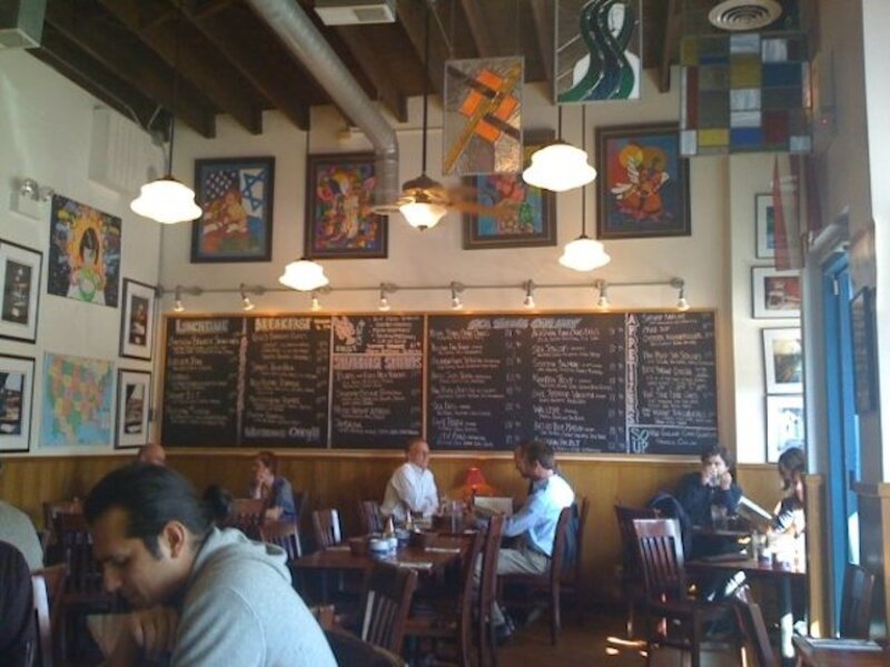 Glenn's Diner & Seafood House: A Restaurant in Chicago, IL - Thrillist