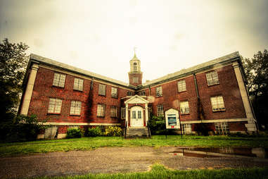 rolling hills asylum