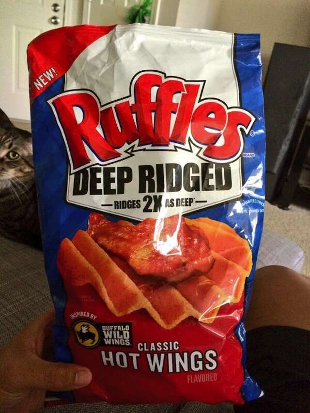 Classic Hot Wings Ruffles