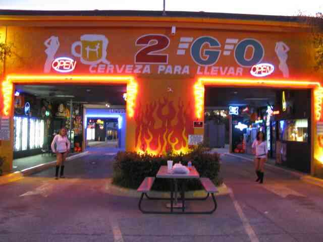 10 Of America S Best Drive Thru Liquor Stores Thrillist