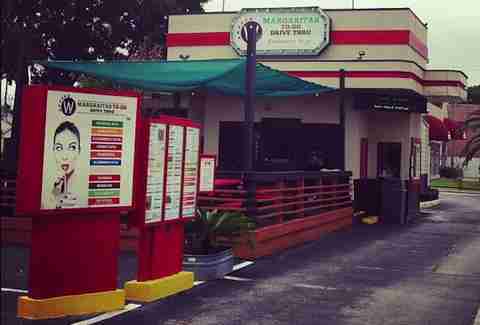 10 Of America S Best Drive Thru Liquor Stores Thrillist
