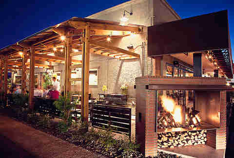 Best Restaurants In Phoenix The 12 Coolest Places To Eat Thrillist Beckett S Table