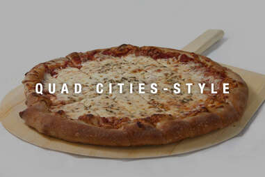 quad cities-style pizza