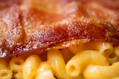 Bacon Mac and Cheese Quesadilla — Thrillist Recipes