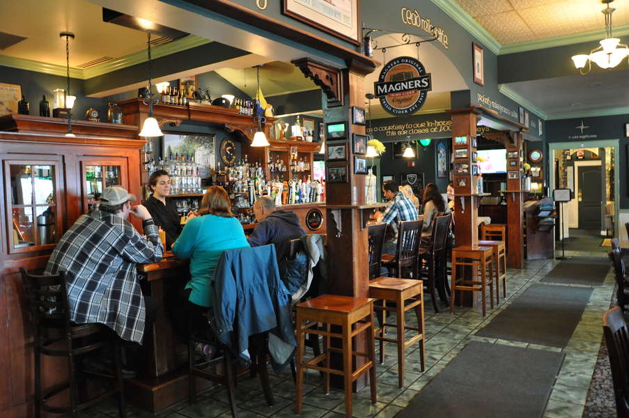 County Clare Irish Inn & Pub A Bar in Milwaukee, WI Thrillist