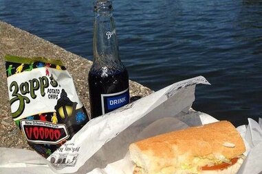 Parkway Bakery and Tavern