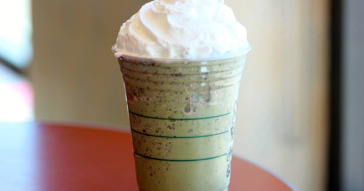 Vegan Copycat Starbucks Matcha Green Tea Frappuccino - The Viet Vegan