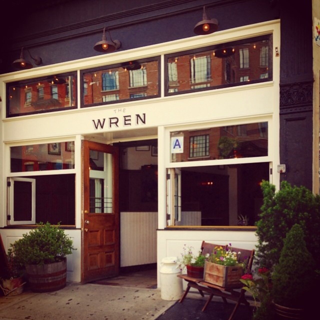 Best Bars In Manhattan, NYC Neighborhoods Thrillist