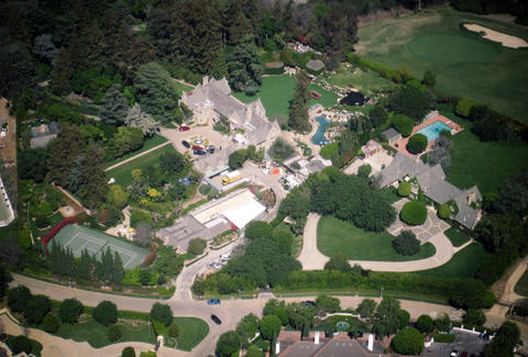 Things You Didn T Know About Playboy Mansion La Thrillist