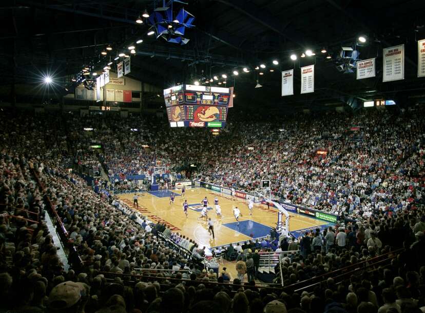 Best college basketball arenas: Allen Fieldhouse, The Palestra, and Hinkle  Fieldhouse top our list - Thrillist