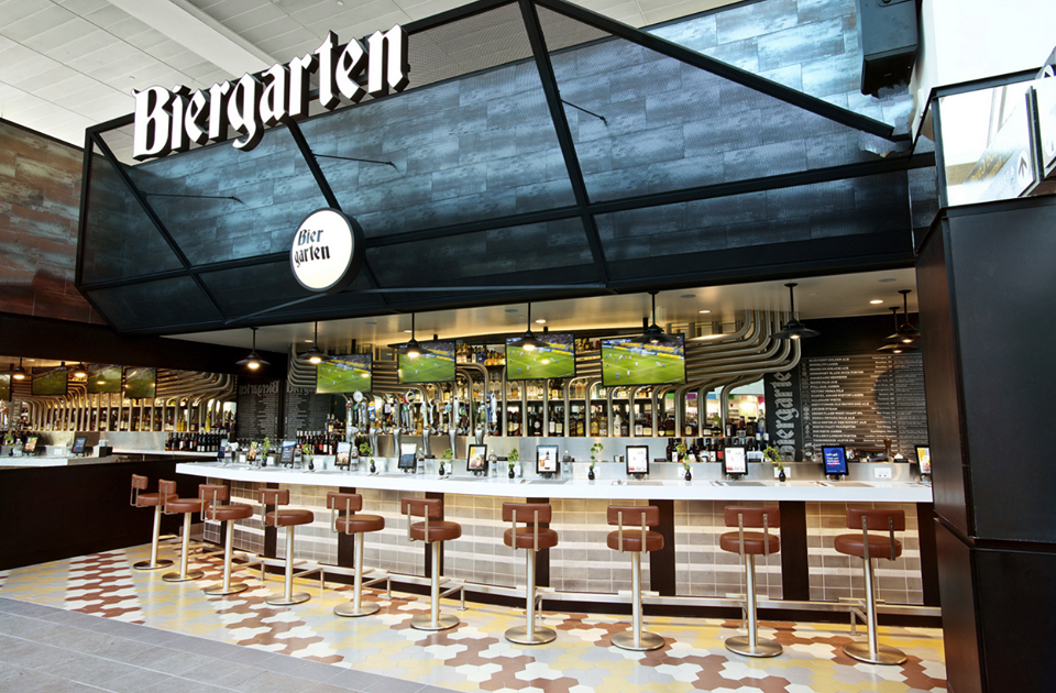 Worlds Best Airport Bars In Between Flights Listen To Live Music Or