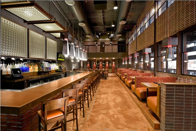 RnR A Phoenix, AZ Bar.