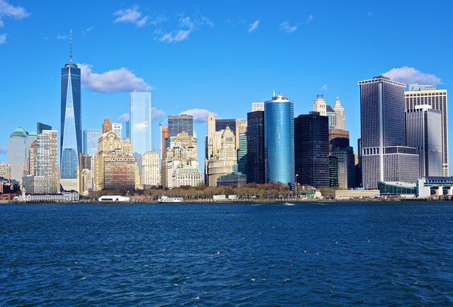 Stunning Photos Taken While Riding Public Transit in New York, New ...