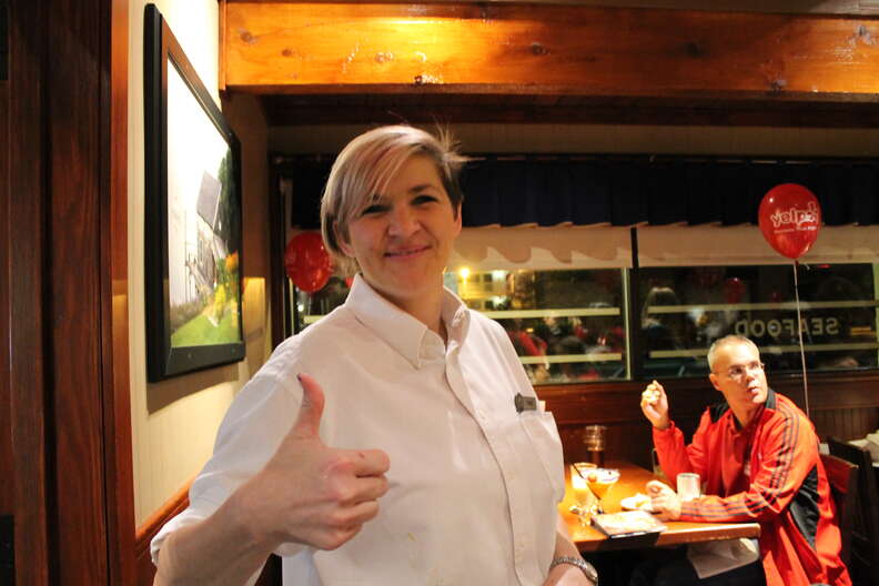 Red Lobster waitress