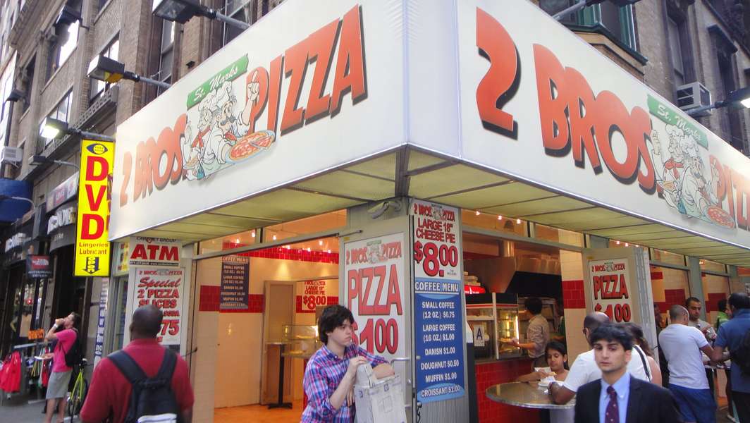 NYC cheap pizza price war 2 Bros, Pizza king Thrillist
