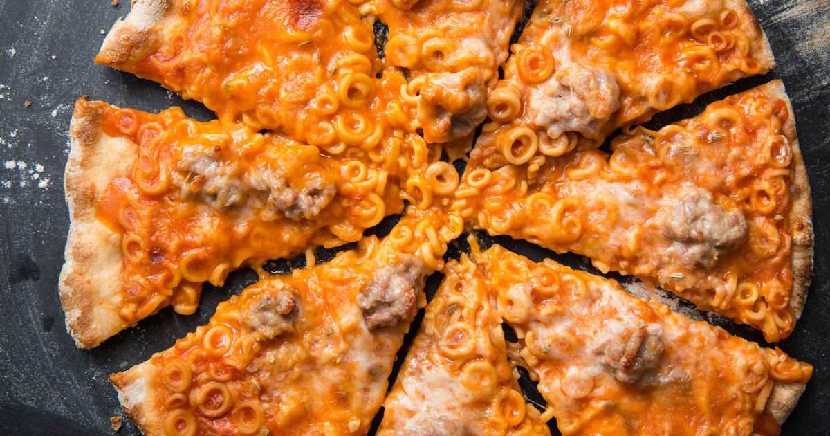 SpaghettiOs Pizza - Thrillist Recipes