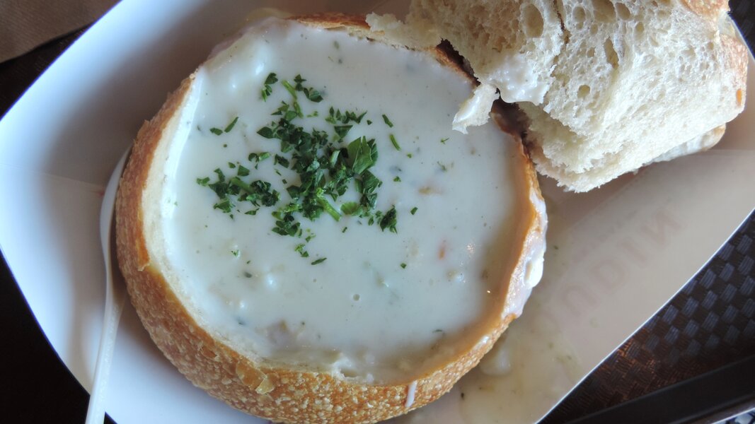 Creamy Clam Chowder in a Bread Bowl 