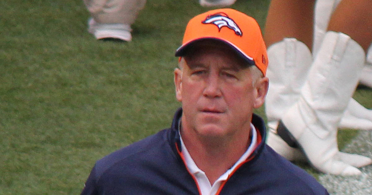 Chicago Bears hire ex-Broncos' Fox as new head coach