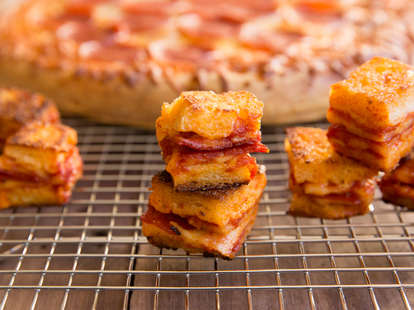 Pizza Croutons — Thrillist Recipes