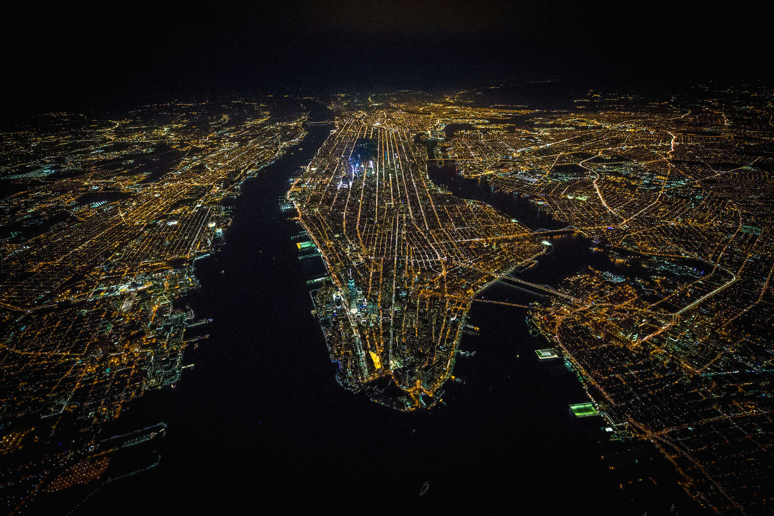 These Spectacular NYC Photos Are Already Iconic - Thrillist