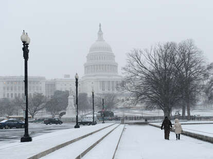 Things Only Washingtonians Understand About Winter - Thrillist