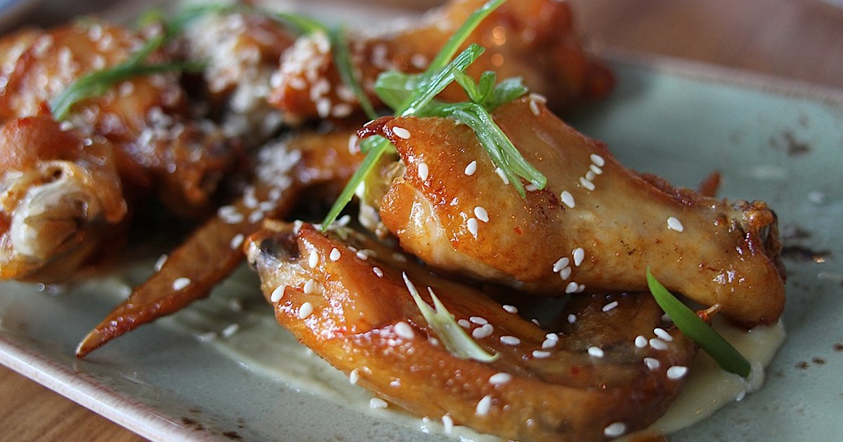 Best Undiscovered Wings In Chicago Thrillist