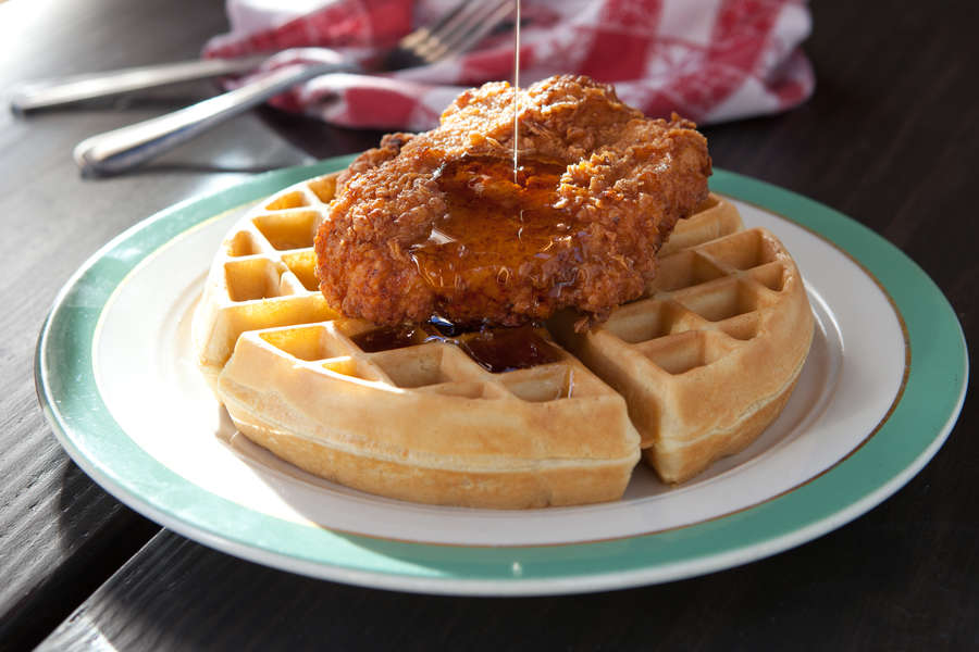 Best Chicken And Waffles In La Thrillist