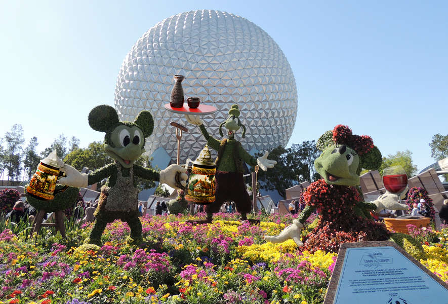 Drinking Around the World Drink at Epcot Thrillist