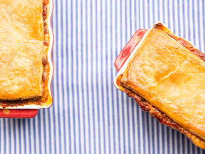 Lasagna Pot Pie — Thrillist Recipes
