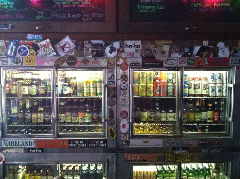 Jake's Pub A Bar in Chicago, IL Thrillist