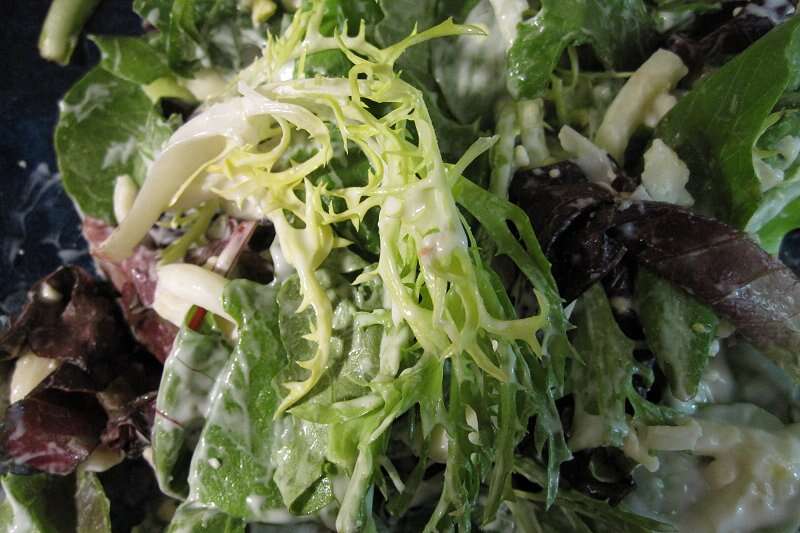 The Healthiest Lettuces and Salad Greens, Ranked Kale and Spinach