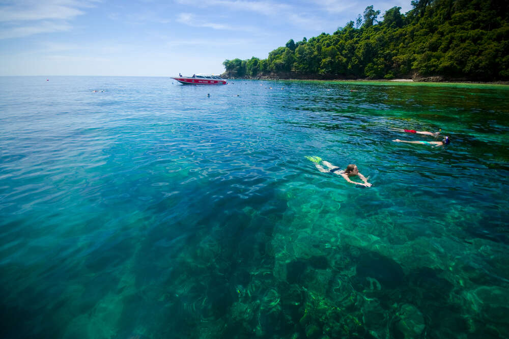 11 Wonderful Places With Most Crystal Clear Water in the World