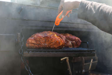 How to Smoke Meat: Guide to Cooking With a Smoker - Thrillist