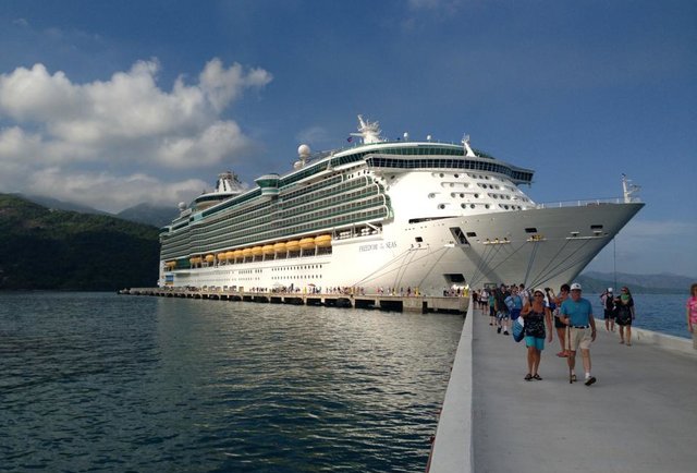 cruise for swingers