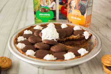 Girl Scout cookie cream pie — Thrillist Recipes