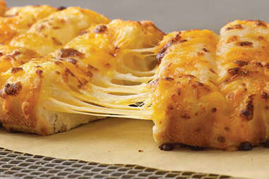 Domino's Stuffed Cheesy Bread