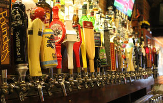 Ashley's Restaurant & Pub