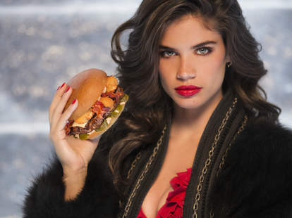 Carl S Jr Hardee S El Diablo Burger The Spiciest Burger In