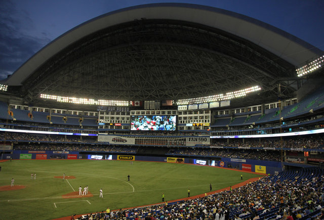 The Best Major League Baseball Stadiums: All 30 Ranked & Reviewed