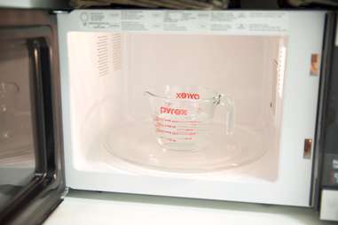 pyrex in microwave