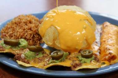 The 15 Best Nachos in Houston - Thrillist