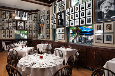 Restaurants To Spot Elected Officials In Washington Dc Thrillist